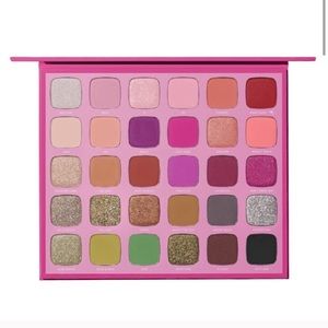 Morphe X Jeffree Star Artistry Palette